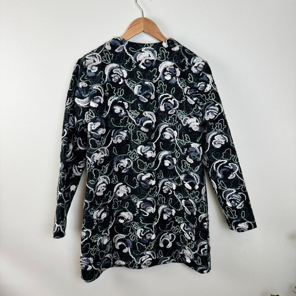 New $228 Anthropologie Floral Tapestry Embroidered Coat Hutch $260 Small Blue - Picture 6 of 15